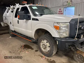 2016 Ford F-250 XLT with VIN 1FT7X2B69GEB70975, listed as a IAAI auction lot 42631424 with 238,000 mi miles and . Bid and sale history available at DreamBid. Image 13.
