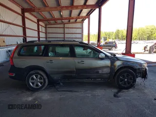 2008 Volvo XC70 с VIN YV4BZ982X81039674, выставлен на аукционе IAAI как лот 42288521 с пробегом 126 283 миль миль и . История ставок и продаж доступна на DreamBid. Изображение 13.