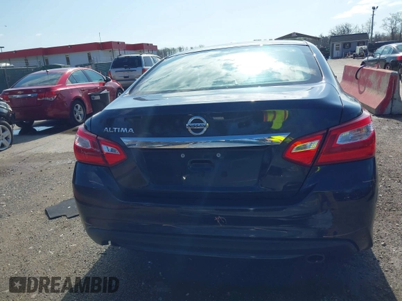 2016 Nissan Altima SR with VIN 1N4AL3AP3GC231742, listed as a IAAI auction lot 41892232 with 97,183 mi miles and . Bid and sale history available at carsss.com. Image 16.