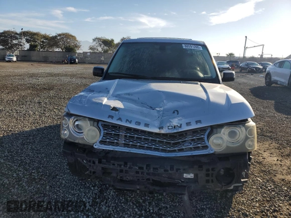 2006 Land Rover Range Rover SC z VIN SALMF134X6A205504, wystawiony jako Copart lot #88591205 z przebiegiem Nie podano mil oraz Szkoda całkowita • Salvage title. Historia ofert i sprzedaży dostępna na DreamBid. Obrazek 5.