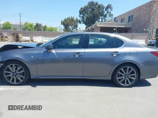 2013 Lexus GS 350 z VIN JTHBE1BL4D5028253, wystawiony jako IAAI lot #42222193 z przebiegiem 108 997 mil mil oraz . Historia ofert i sprzedaży dostępna na DreamBid. Obrazek 14.