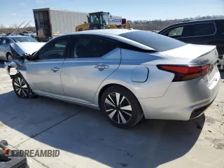 2021 Nissan Altima SV with VIN 1N4BL4DVXMN374921, listed as a Copart auction lot 49688715 with 60,698 mi miles and Salvage Title. Bid and sale history available at carsss.com. Image 2.