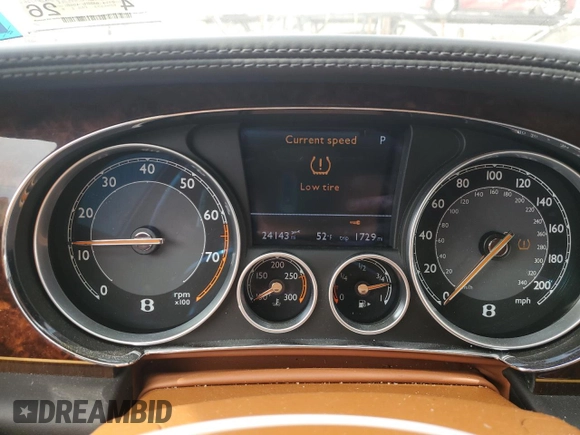 2014 Bentley Flying Spur with VIN SCBEC9ZA7EC095064, listed as a Copart auction lot 49405135 with 24,143 mi miles and Salvage Title. Bid and sale history available at DreamBid. Image 9.