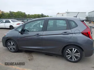 2018 Honda Fit EX with VIN 3HGGK5H85JM704873, listed as a IAAI auction lot 42421049 with 58,481 mi miles and . Bid and sale history available at DreamBid. Image 15.