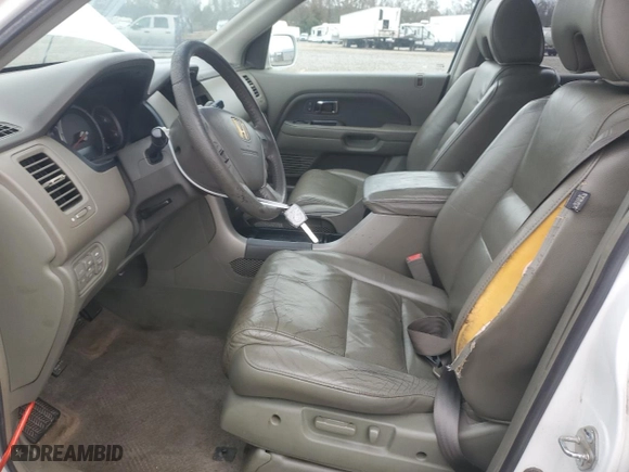 2006 Honda Pilot EX-L with RES with VIN 5FNYF28606B002783, listed as a Copart auction lot 43748855 with 262,114 mi miles and Salvage Title. Bid and sale history available at carsss.com. Image 7.