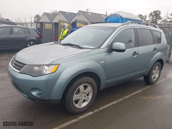 2007 Mitsubishi Outlander ES with VIN JA4MS31X57U010562, listed as a IAAI auction lot 41446868 with 115,464 mi miles. Bid and sale history available at carsss.com. Image 2.