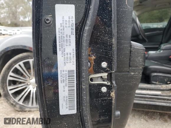 2020 Chrysler 300 Limited with VIN 2C3CCAEG5LH115522, listed as a Copart auction lot 88241835 with Not Provided miles and Salvage Title. Bid and sale history available at carsss.com. Image 12.