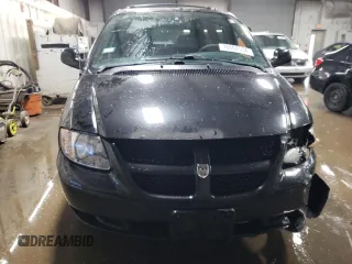 2004 Dodge Caravan SE z VIN 1D4GP24R94B598388, wystawiony jako Copart lot #76607534 z przebiegiem 163 318 mil mil oraz Szkoda całkowita • Salvage title. Historia ofert i sprzedaży dostępna na DreamBid. Obrazek 5.
