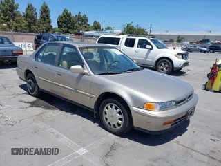 1993 Honda Accord with VIN JHMCB7681PC045579, listed as a IAAI auction lot 42370146 with 161,978 mi miles and . Bid and sale history available at DreamBid. Image 1.