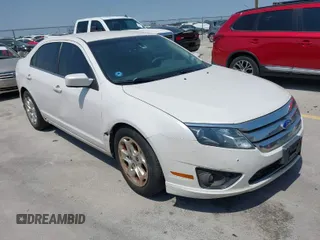 2011 Ford Fusion SE with VIN 3FAHP0HA8BR290573, listed as a IAAI auction lot 42050715 with 165,683 mi miles. Bid and sale history available at carsss.com. Image 1.