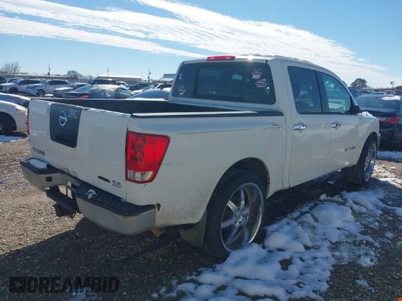 2009 Nissan Titan SE with VIN 1N6BA07D89N306682, listed as a IAAI auction lot 41348877 with 273,365 mi miles. Bid and sale history available at carsss.com. Image 4.