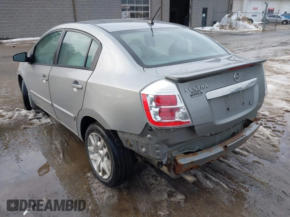 2011 Nissan Sentra SR with VIN 3N1AB6AP6BL725088, listed as a IAAI auction lot 41667370 with 147,708 mi miles and . Bid and sale history available at DreamBid. Image 3.