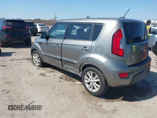 2012 Kia Soul + with VIN KNDJT2A69C7386679, listed as a IAAI auction lot 41969598 with 319,595 mi miles. Bid and sale history available at carsss.com. Image 3.