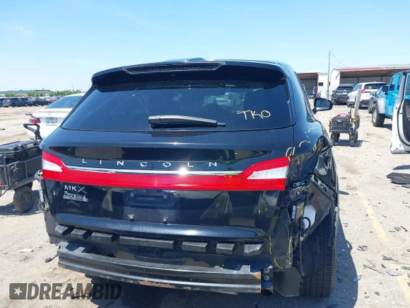2017 Lincoln MKX Select z VIN 2LMPJ6KR2HBL50153, wystawiony jako IAAI lot #42187451 z przebiegiem 66 385 mil mil oraz . Historia ofert i sprzedaży dostępna na DreamBid. Obrazek 16.