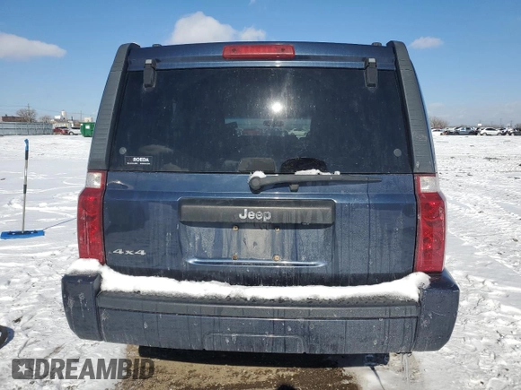 2010 Jeep Commander Sport with VIN 1J4RG4GK8AC131575, listed as a Copart auction lot 45287345 with 125,854 mi miles and Salvage title. Bid and sale history available at DreamBid. Image 6.