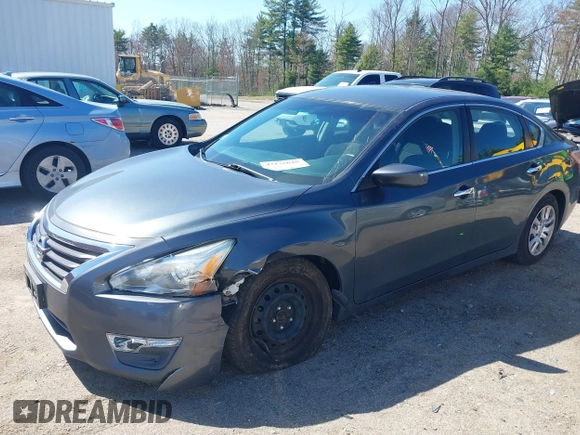 2013 Nissan Altima S with VIN 1N4AL3AP5DC264253, listed as a IAAI auction lot 42126648 with 189,122 mi miles and . Bid and sale history available at carsss.com. Image 6.