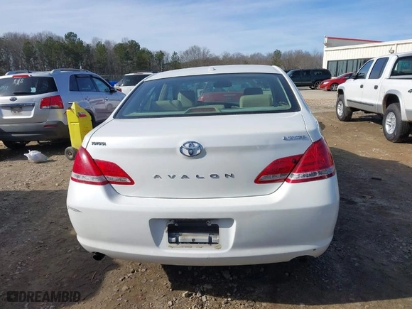 2009 Toyota Avalon XL with VIN 4T1BK36BX9U345809, listed as a IAAI auction lot 41268682 with NaN miles. Bid and sale history available at carsss.com. Image 16.