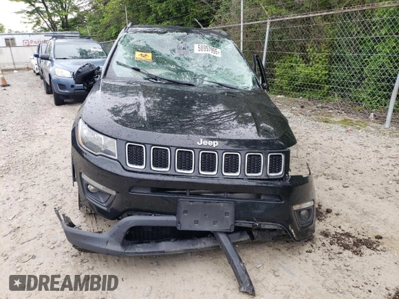 2019 Jeep Compass Latitude with VIN 3C4NJCBB0KT855595, listed as a Copart auction lot 58997955 with Not provided miles and Salvage title. Bid and sale history available at DreamBid. Image 5.