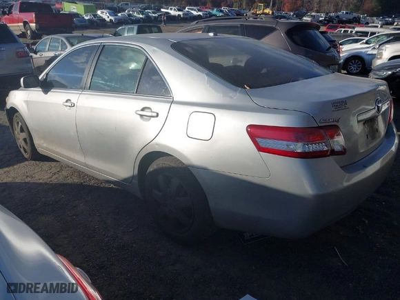2011 Toyota Camry LE with VIN 4T1BF3EK9BU640802, listed as a IAAI auction lot 40959523 with 308,615 mi miles. Bid and sale history available at carsss.com. Image 3.