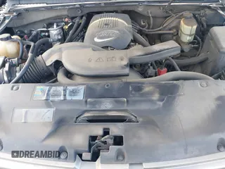 2002 Chevrolet Suburban Z71 with VIN 3GNFK16T32G267554, listed as a IAAI auction lot 41359504 with 186,058 mi miles. Bid and sale history available at carsss.com. Image 10.