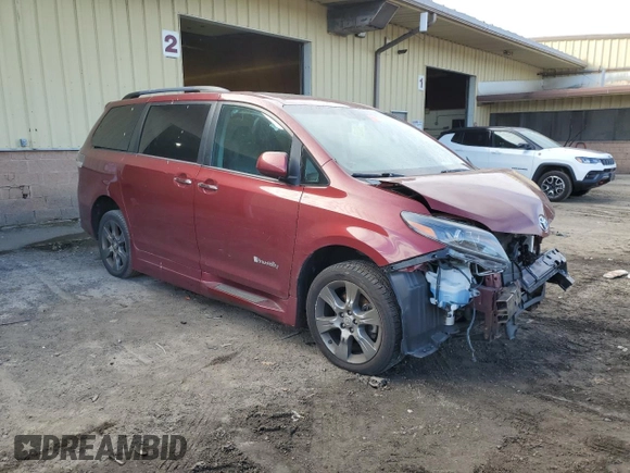 2015 Toyota Sienna SE with VIN 5TDXK3DC9FS565674, listed as a Copart auction lot 81254394 with 56,502 mi miles and Salvage Title. Bid and sale history available at DreamBid. Image 4.