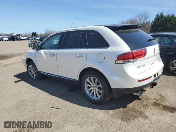 2011 Lincoln MKX z VIN 2LMDJ8JK3BBJ03668, wystawiony jako Copart lot #54588045 z przebiegiem 163 646 mil mil oraz Szkoda całkowita • Salvage title. Historia ofert i sprzedaży dostępna na DreamBid. Obrazek 2.