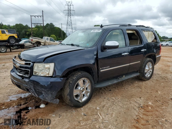 2009 Chevrolet Tahoe LTZ z VIN 1GNFC330X9J120398, wystawiony jako Copart lot #59917295 z przebiegiem 233 586 mil mil oraz Szkoda całkowita • Salvage title. Historia ofert i sprzedaży dostępna na DreamBid. Obrazek 1.