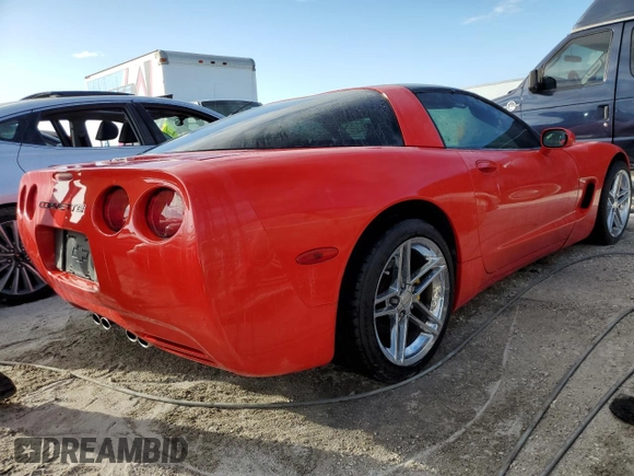2003 Chevrolet Corvette with VIN 1G1YY22G535117221, listed as a Copart auction lot 76322674 with 0 mi miles and Non Repairable. Bid and sale history available at carsss.com. Image 3.