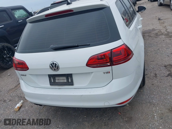 2016 Volkswagen Golf SportWagen S with VIN 3VWA17AU6GM520199, listed as a IAAI auction lot 41339000 with 158,190 mi miles. Bid and sale history available at carsss.com. Image 16.