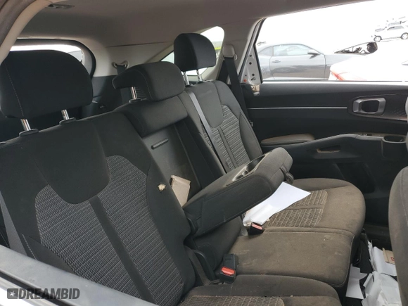 2023 Kia Sorento LX with VIN 5XYRG4LC5PG209710, listed as a Copart auction lot 45301815 with 21,703 mi miles and Salvage Title. Bid and sale history available at carsss.com. Image 11.