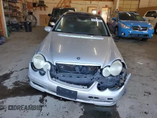 2003 Mercedes-Benz C with VIN WDBRN64J93A459216, listed as a Copart auction lot 87855085 with 208,336 mi miles and Salvage title. Bid and sale history available at DreamBid. Image 5.
