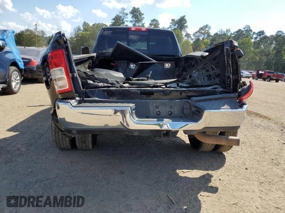 2020 Ram 3500 Tradesman with VIN 3C63RRGL8LG209890, listed as a Copart auction lot 72039474 with 246,260 mi miles and Salvage Title. Bid and sale history available at carsss.com. Image 6.