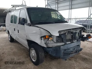 2013 Ford Econoline Cargo Commercial z VIN 1FTNE1EW3DDA23099, wystawiony jako IAAI lot #42378723 z przebiegiem 148 512 mil mil oraz . Historia ofert i sprzedaży dostępna na DreamBid. Obrazek 1.
