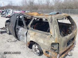 2004 Ford Freestar SES z VIN 2FMZA57634BB23030, wystawiony jako IAAI lot #41794742 z przebiegiem Nie podano mil oraz . Historia ofert i sprzedaży dostępna na DreamBid. Obrazek 16.