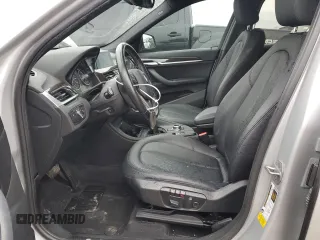 2018 BMW X1 sDrive28i with VIN WBXHU7C32J5L05237, listed as a Copart auction lot 45480895 with 75,638 mi miles and Salvage Title. Bid and sale history available at carsss.com. Image 7.