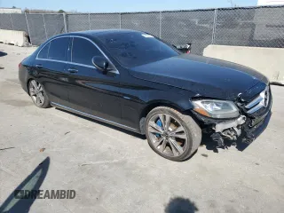 2017 Mercedes-Benz C 350e with VIN 55SWF4HB7HU226635, listed as a Copart auction lot 46375915 with 116,832 mi miles and Clean Title. Bid and sale history available at DreamBid. Image 4.