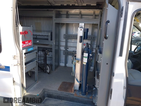 2018 Ford Transit with VIN 1FTBW2CM3JKA27829, listed as a IAAI auction lot 41989093 with 148,187 mi miles. Bid and sale history available at carsss.com. Image 8.