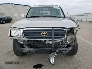 1998 Toyota Land Cruiser with VIN JT3HT05J9W0013970, listed as a Copart auction lot 46343855 with 317,092 mi miles and Salvage Title. Bid and sale history available at carsss.com. Image 5.