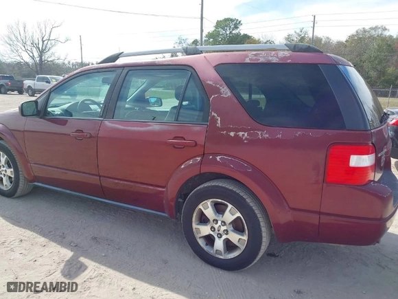 2006 Ford Freestyle Limited with VIN 1FMDK03146GA41758, listed as a IAAI auction lot 41446952 with 235,323 mi miles. Bid and sale history available at carsss.com. Image 6.