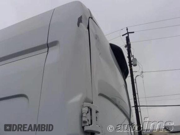 2020 Ford Transit Cargo z VIN 1FTBW3X87LKB80879, wystawiony jako IAAI lot #42546000 z przebiegiem 104 720 mil mil oraz . Historia ofert i sprzedaży dostępna na DreamBid. Obrazek 8.