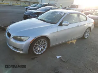 2010 BMW 3 Series 328i with VIN WBAWV1C58AP124404, listed as a Copart auction lot 78420784 with 113,597 mi miles and Clean Title. Bid and sale history available at carsss.com. Image 1.