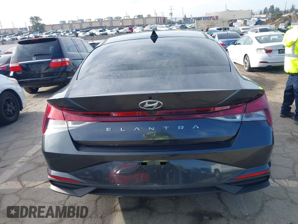 2022 Hyundai Elantra SEL with VIN 5NPLM4AG4NH071278, listed as a IAAI auction lot 41815110 with 17,196 mi miles and . Bid and sale history available at DreamBid. Image 16.