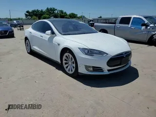 2016 Tesla Model S 70 with VIN 5YJSA1E11GF136081, listed as a Copart auction lot 53470695 with 109,796 mi miles and Clean title. Bid and sale history available at DreamBid. Image 14.