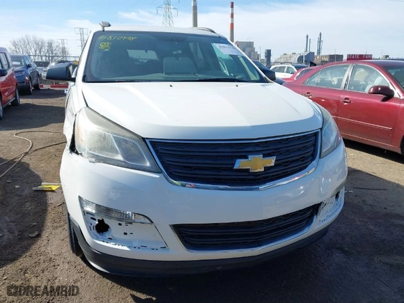 2014 Chevrolet Traverse LS with VIN 1GNKRFEDXEJ137257, listed as a IAAI auction lot 41812148 with 163,794 mi miles. Bid and sale history available at carsss.com. Image 12.