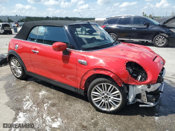 2024 MINI Convertible Cooper S with VIN WMW43DL09R3S05983, listed as a Copart auction lot 51112485 with 22,698 mi miles and Salvage Title. Bid and sale history available at carsss.com. Image 4.