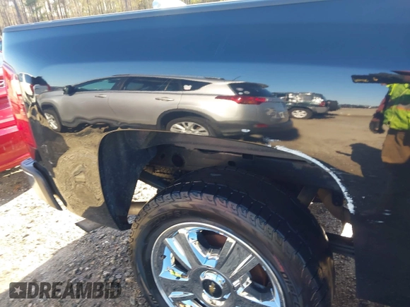 2013 Chevrolet Silverado 1500 LT with VIN 3GCPKSE78DG283761, listed as a IAAI auction lot 41896999 with 224,151 mi miles and . Bid and sale history available at DreamBid. Image 17.