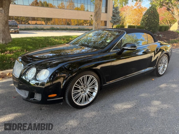 2011 Bentley Continental GT with VIN SCBDP3ZA4BC067912, listed as a Copart auction lot 82473194 with 64,397 mi miles and Clean Title. Bid and sale history available at DreamBid. Image 2.