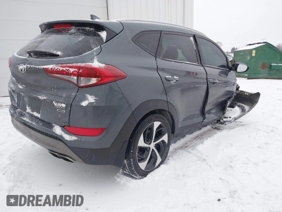 2018 Hyundai Tucson Sport z VIN KM8J3CAL2JU783060, wystawiony jako IAAI lot #41572044 z przebiegiem 83 580 mil mil oraz . Historia ofert i sprzedaży dostępna na DreamBid. Obrazek 4.