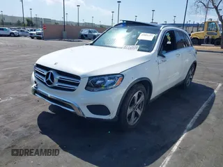 2018 Mercedes-Benz GLC 300 z VIN WDC0G4JB8JV113549, wystawiony jako IAAI lot #41801237 z przebiegiem Nie podano mil oraz . Historia ofert i sprzedaży dostępna na DreamBid. Obrazek 2.