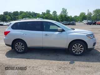 2018 Nissan Pathfinder SL with VIN 5N1DR2MM4JC670095, listed as a IAAI auction lot 42478486 with 291,630 mi miles and . Bid and sale history available at DreamBid. Image 13.